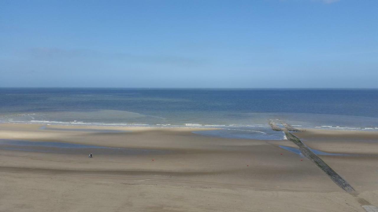 Studio On The Beach With Sea View Middelkerke Exterior foto